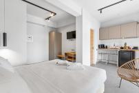 blue symphony suites apartments