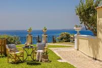 Villa Rhoe