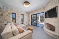 Brand New Stone Villa Aris !!