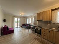 Michael Apartments - Private Parking