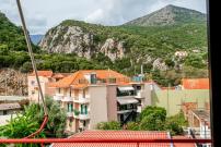 Stay for 2 by Alecos Studios