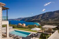 aZOLAki Suites