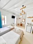 Alkisti Suite next to the Windmills of Mykonos