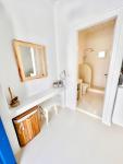 Alkisti Suite next to the Windmills of Mykonos