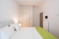 2BR Apartment 5' from Filopappou