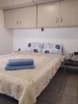 Marousi Comfy Apartment with balcony