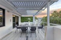 Spacious 3bdr Apartment with Monumental View