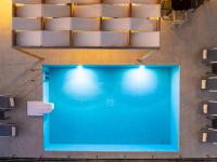 Villa Fellenza - Pool Villa By the Sea with Stunning SunriseView