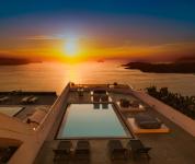 Amity Suites - Adults Only