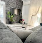 Bright house,12minutes from the Aristotelous square