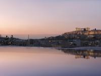 Monastik Living in Athina