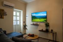 Private House, 10 min to Castle