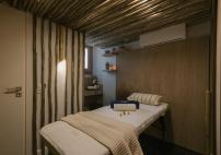 Zoella Earth Suites