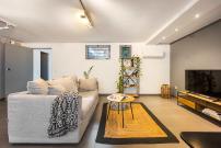 O&O Group - Gazi Metro APT Urban Balcony Oasis