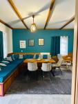 Λαμπρινής Guest House