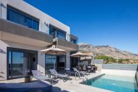 Four Horizons Luxury Villas