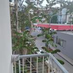 Small budget studio center1