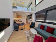 10 Apartments & Suites Athens