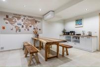 M&H and their friends B