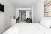 Avenue, Nilie Hospitality MGMT