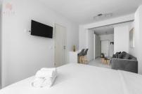 Avenue, Nilie Hospitality MGMT