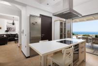 Hill & Sea View White Pearl Villa
