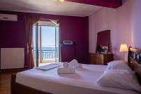 Elegant 3BR Seaside Home with Great View