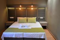 Ampoulos Rooms & Apartments