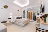 Adama's Suites Naxos
