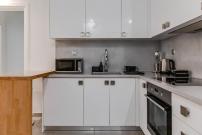 SYNTAGMA VOULIS STREET MODERN APARTMENT