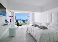 Dimitra Beach Hotel & Suites