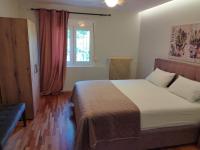 Kastraki House with a view