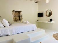 Bohemian Retreat Kefalonia