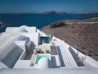 Omna Caldera Suites