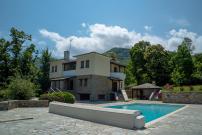 Luxury villa with pool in Tsagarada