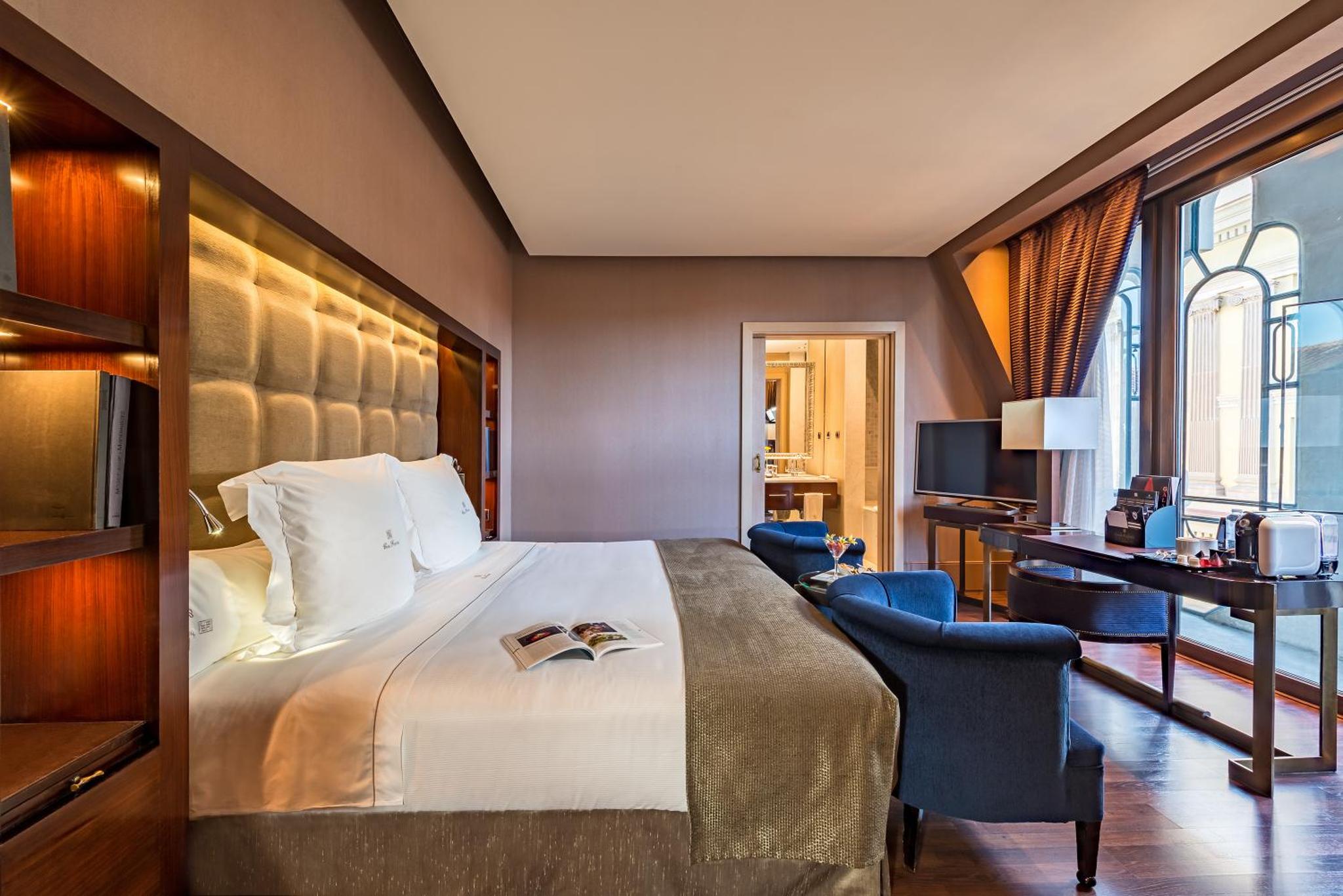 Grand Suite (1-5 Adults)