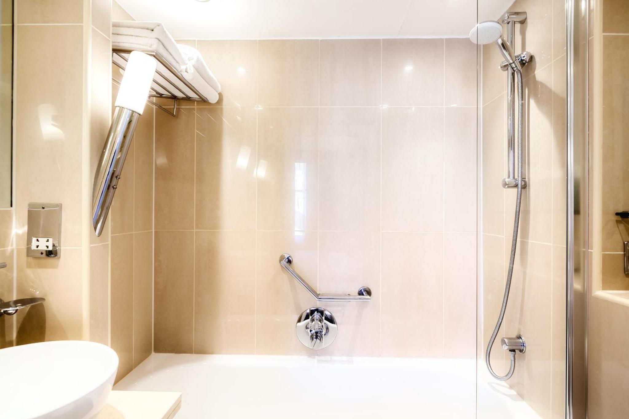 Grand Royale Hyde Park