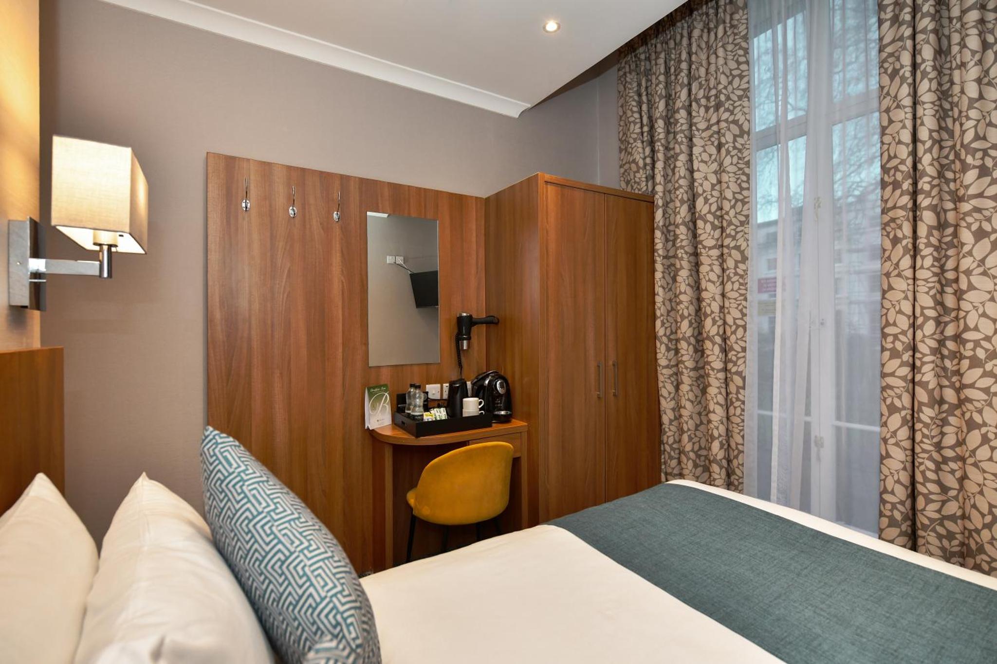 Park Avenue Bayswater Inn Hyde Park