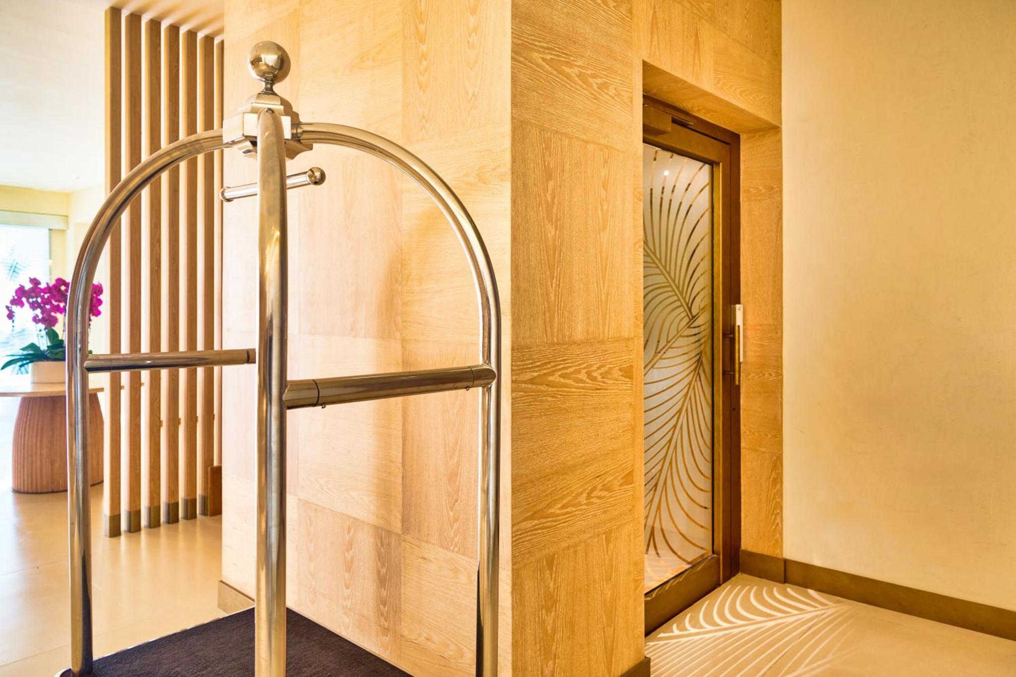 Double Room with Pool View