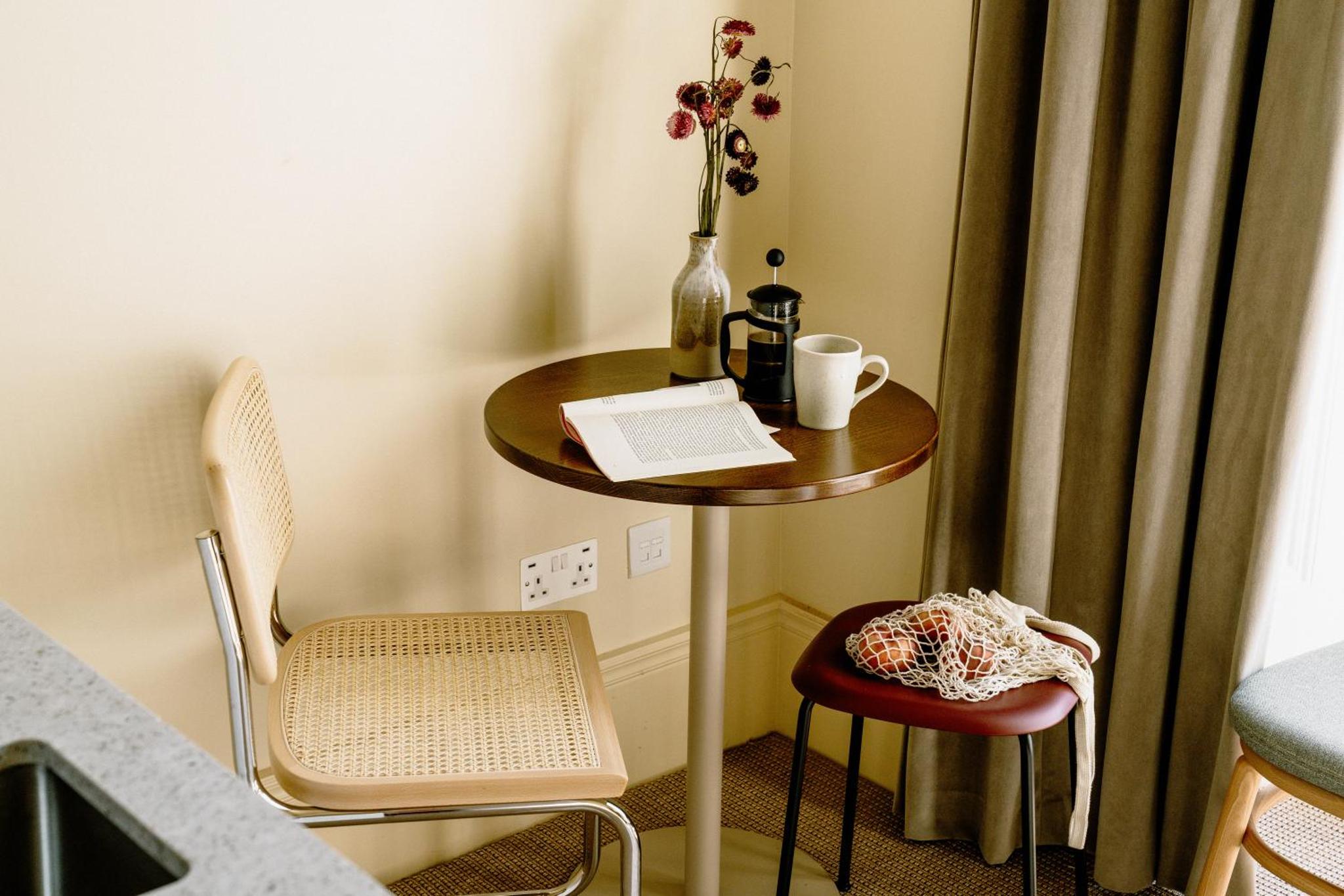 Studio - Split Level