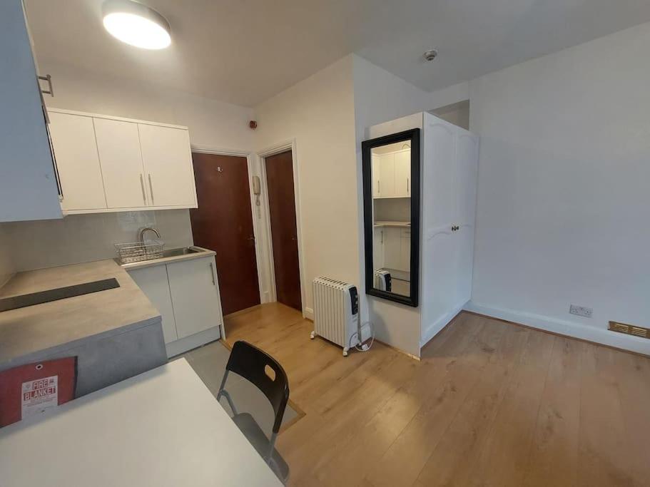 Newly refurbished studio