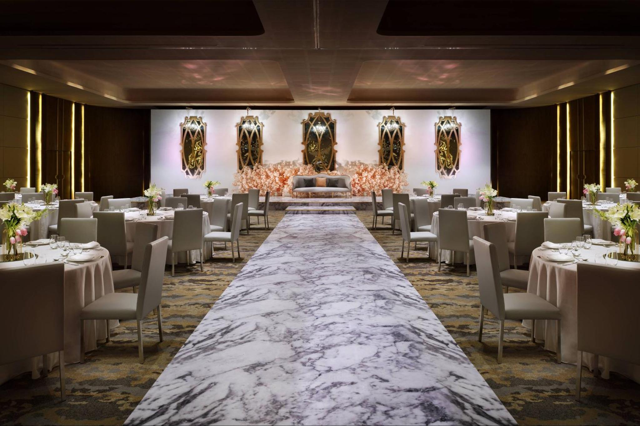 Royal Suite, Concierge lounge access, Suite, 1 King