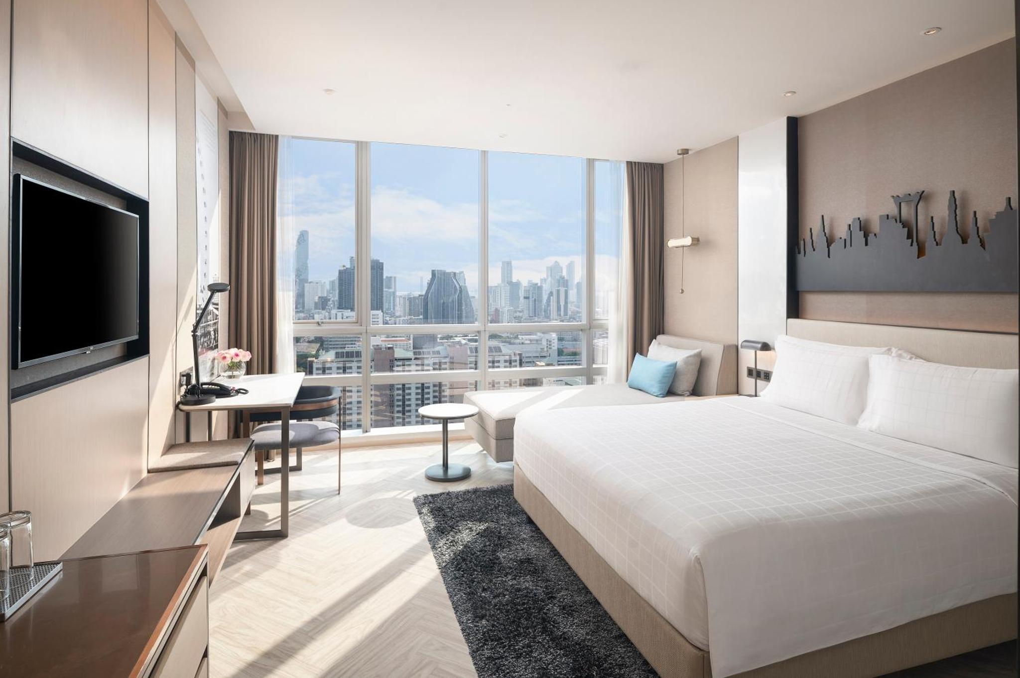 Deluxe Classic King Room