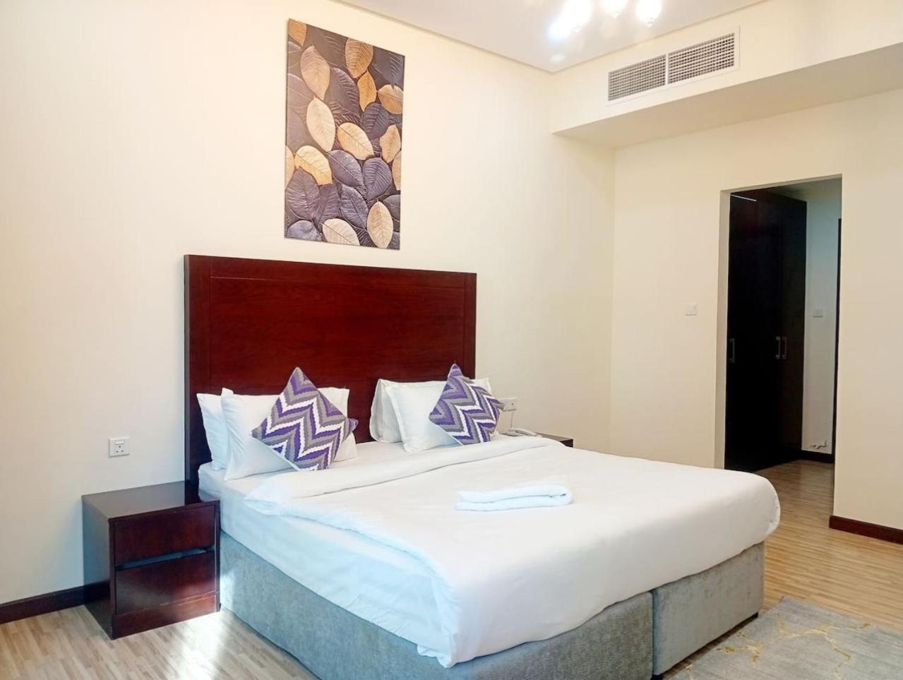 Aspire Tower-VIP Modern Luxury Pad