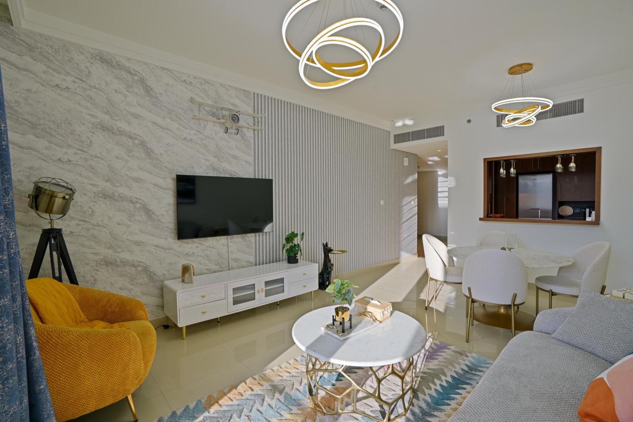 CH Skyline Retreat - Cozy 1BR Apt With Burj Khalifa and Fountain Views