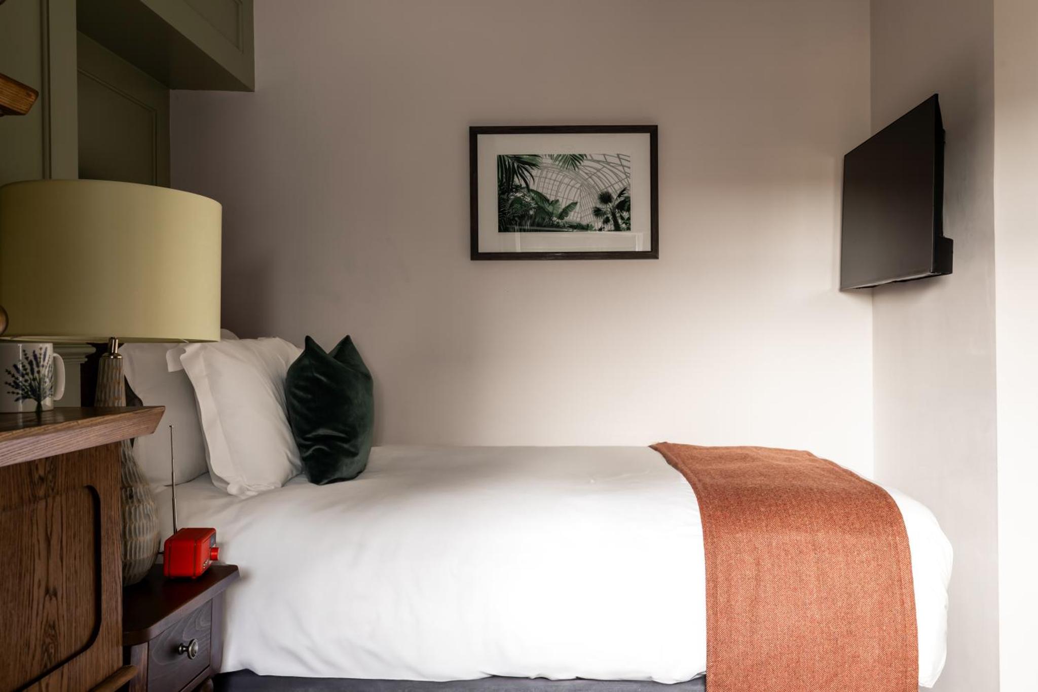 Coach & Horses Hotel