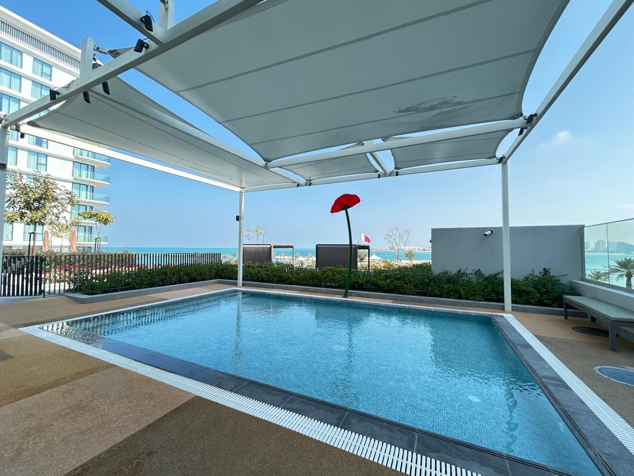 Apartment with City View