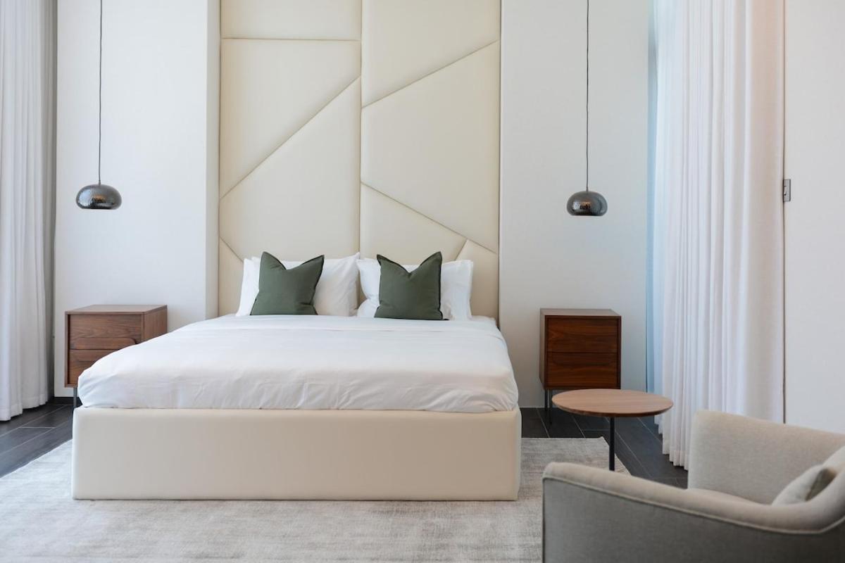 TOP Luxurious and Cozy 2BR with 5 mins to Bahrain Bay