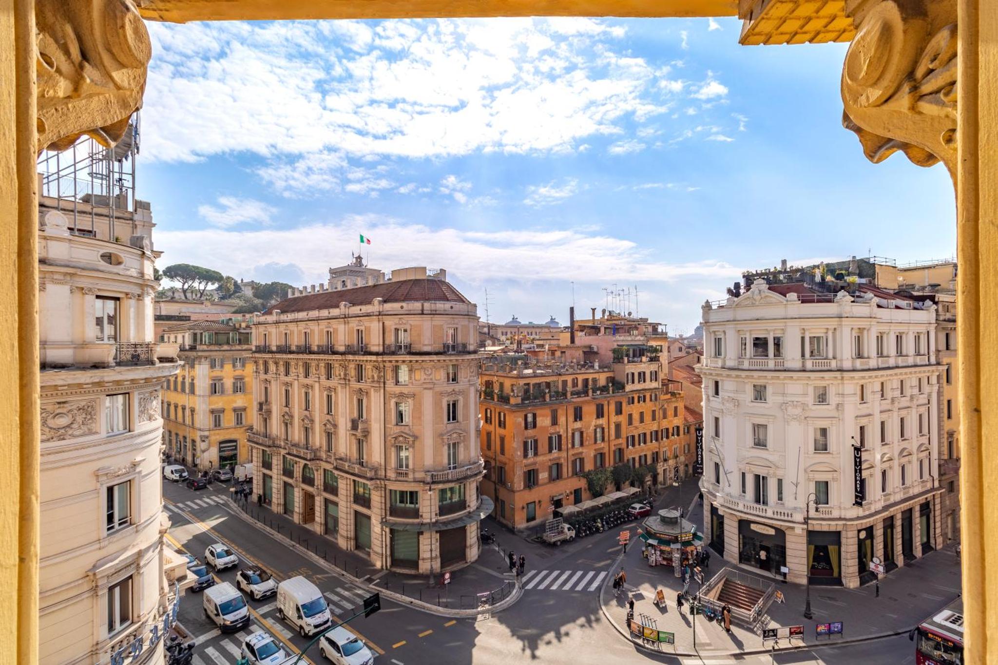 Trevi Imperial Suite 2