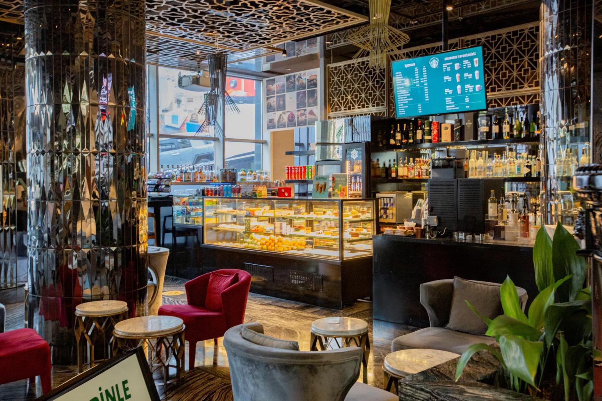 Duplex Grand Suite with City View